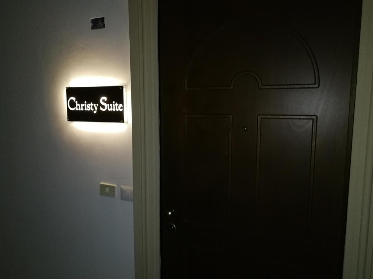 Christy Suite Elegante Appartamento Nel Centro Storico Di آنسيو المظهر الخارجي الصورة