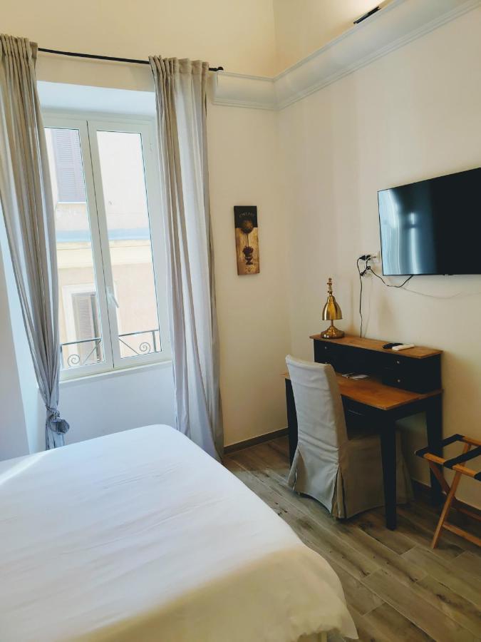 Christy Suite Elegante Appartamento Nel Centro Storico Di آنسيو المظهر الخارجي الصورة